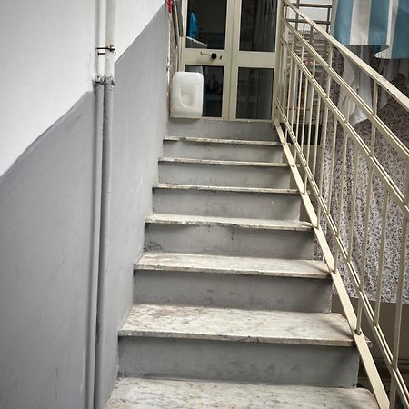 Il Faro 17 Bed & Breakfast Таранто Екстериор снимка