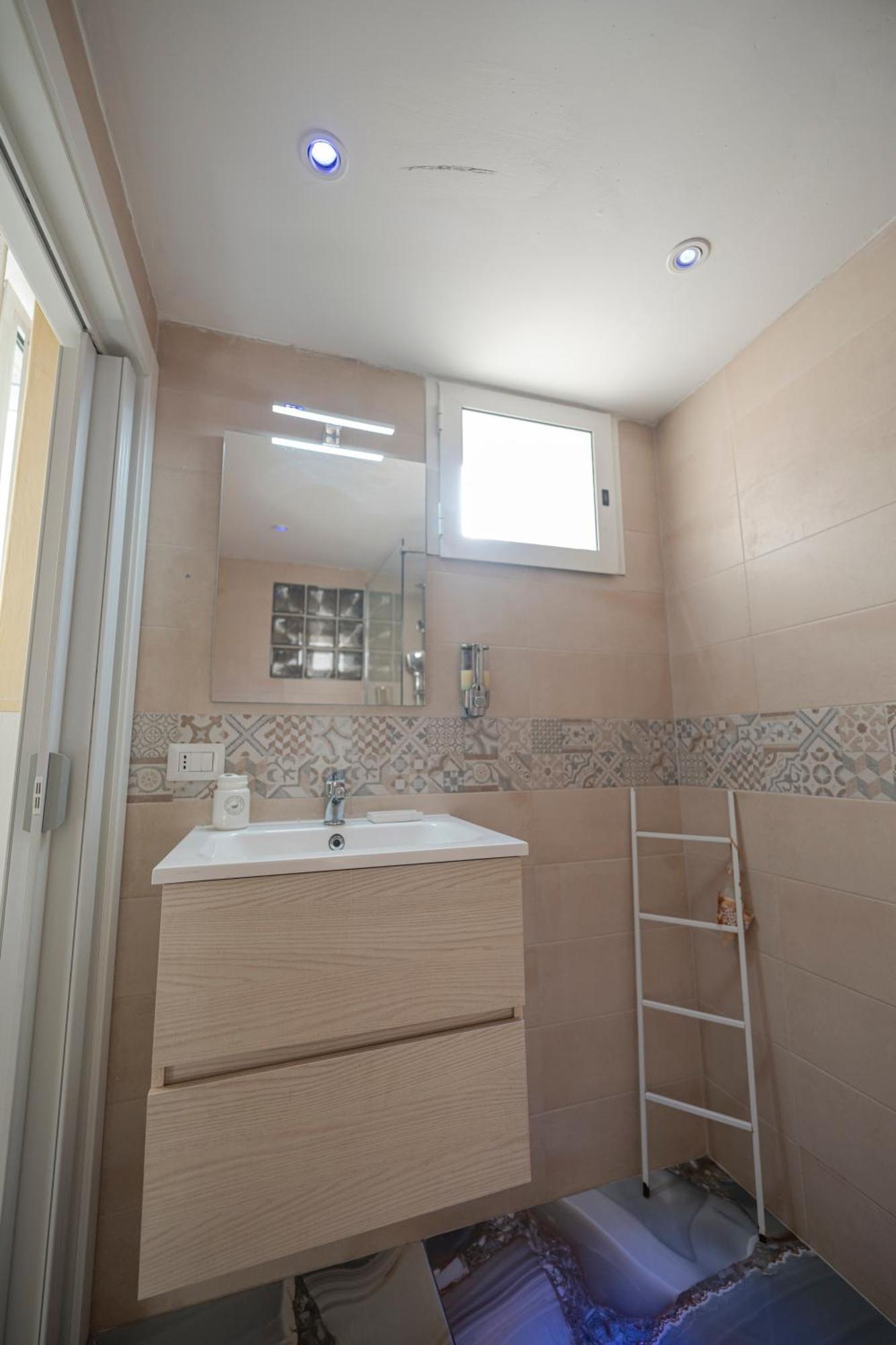 Il Faro 17 Bed & Breakfast Таранто Екстериор снимка